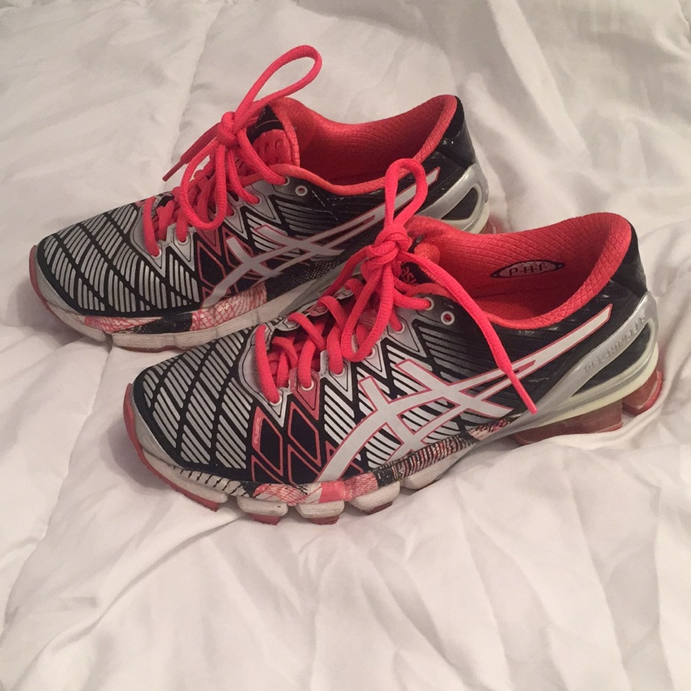 ASICS Running shoes